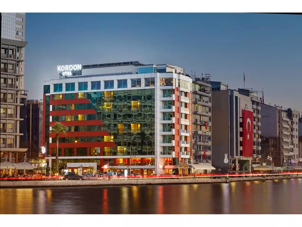 Kordon Pasaport Hotel Izmir