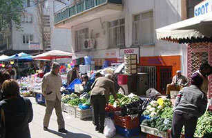 بازار هفتگی آنتالیا