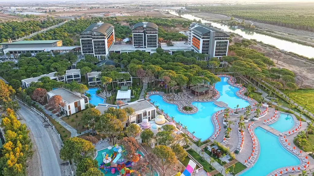 هتل ترندی لارا آنتالیا-Trendy Lara Beach Hotel-مهرپرواز