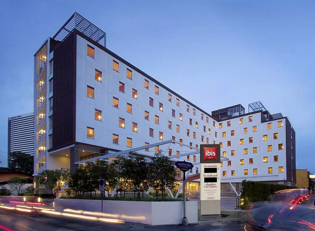 IBIS SATHRON