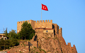 با تاریخچه پرفراز و نشیب قلعه آنکارا آشنا شوید