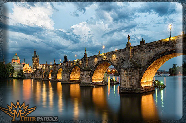 پل معروف مجارستان