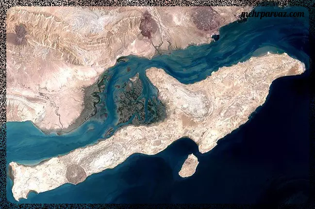 بزرگترین جزیره ایران
