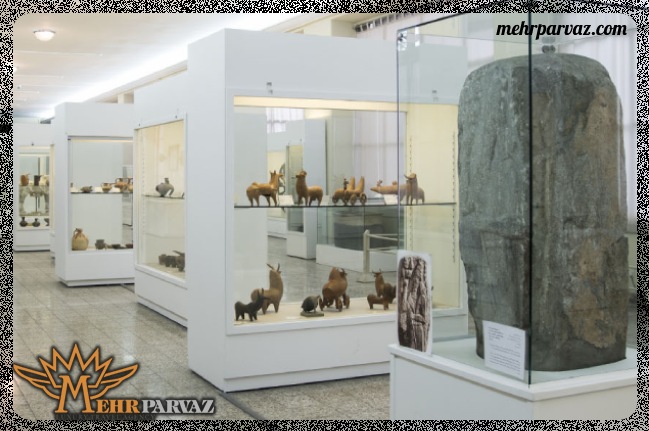اشیای قدیمی در موزه ایران باستان