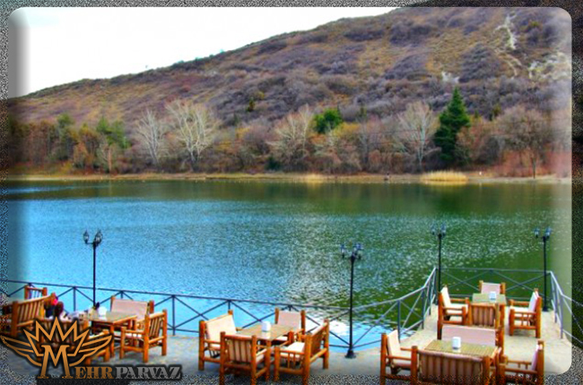 کافه های دریاچه لاک پشت گرجستان 